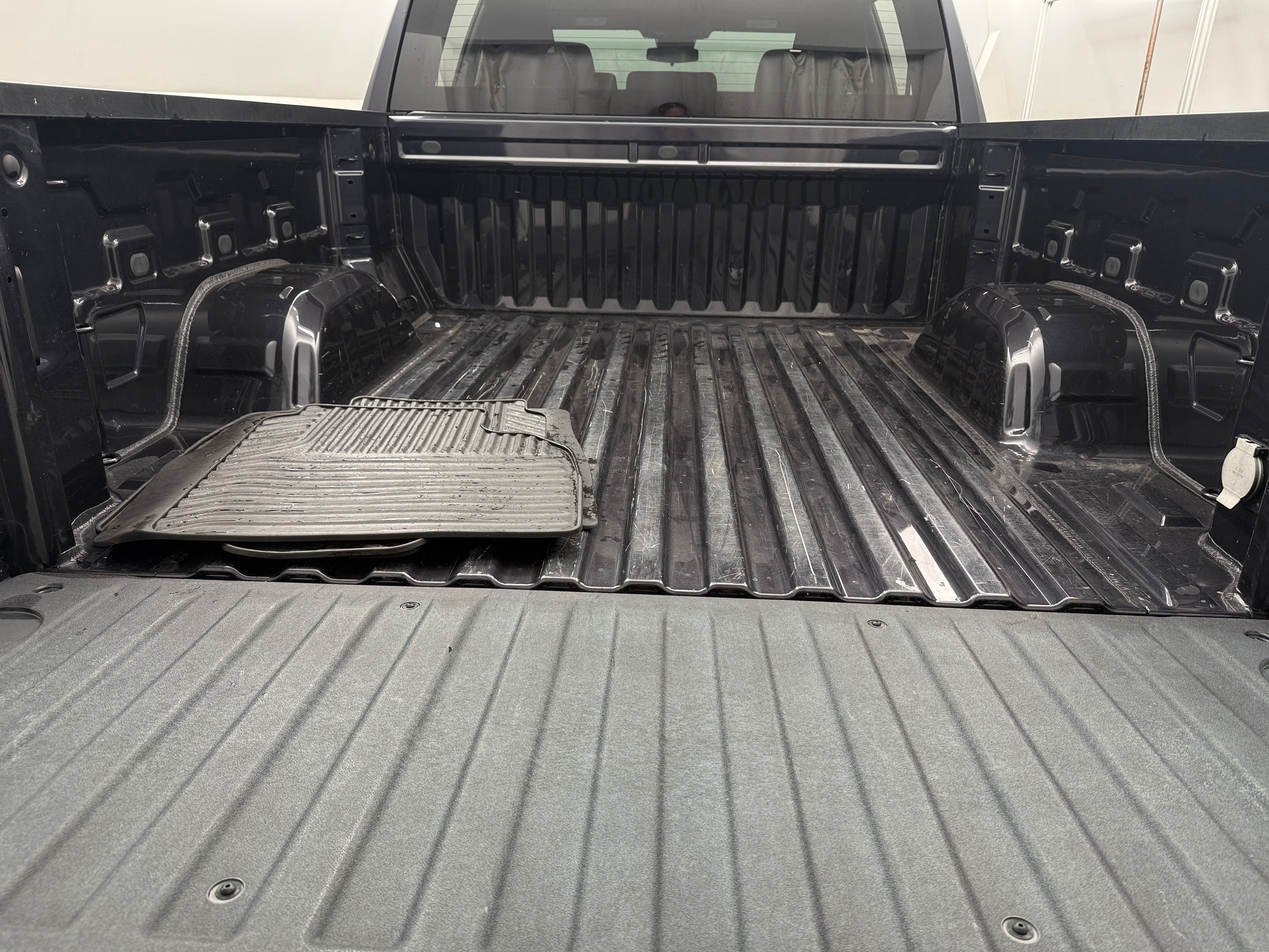 chevrolet silverado 1500 2024 3GCPDKEK4RG305177 image chevrolet silverado 1500 2024 3GCPDKEK4RG305177 image